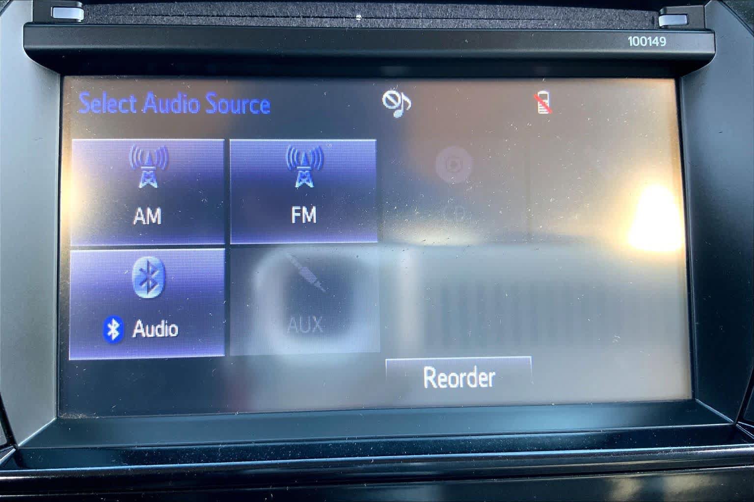Used 2015 Toyota Corolla LE FWD image 35