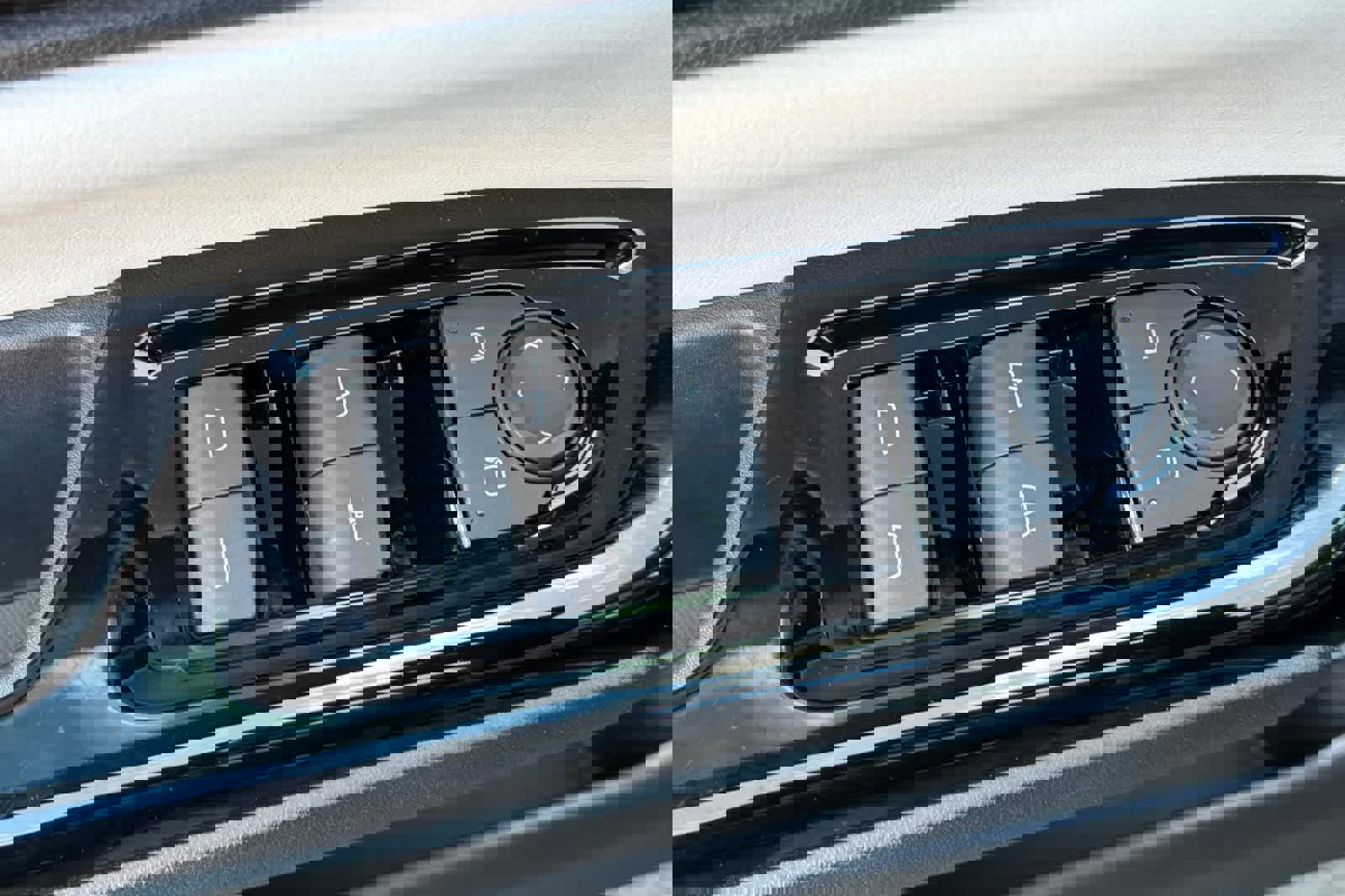 Used 2024 Honda Prologue Touring image 15