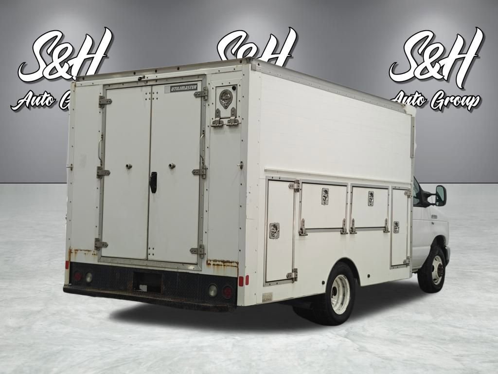 Used 2016 Ford E-350 and Econoline 350 Super Duty w/ Power Windows & Locks Group RWD image 19