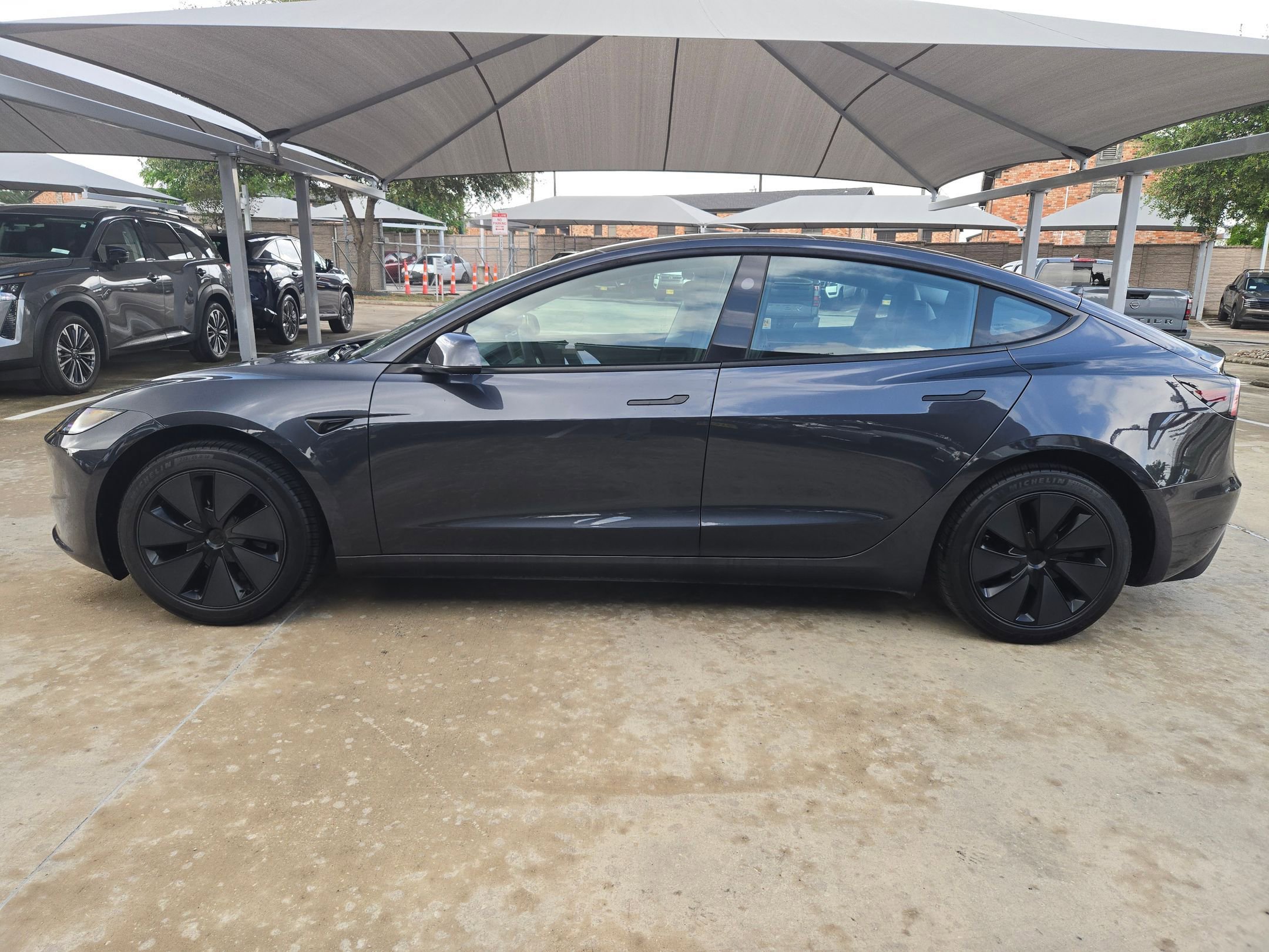 Used 2025 Tesla Model 3 Long Range image 4