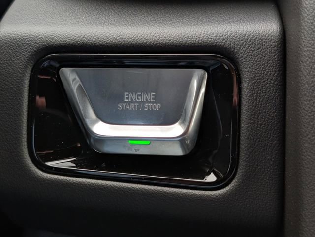 New 2026 GMC Yukon Elevation image 25