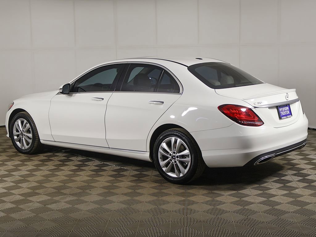 Used 2019 Mercedes-Benz C 300 4MATIC Sedan image 9