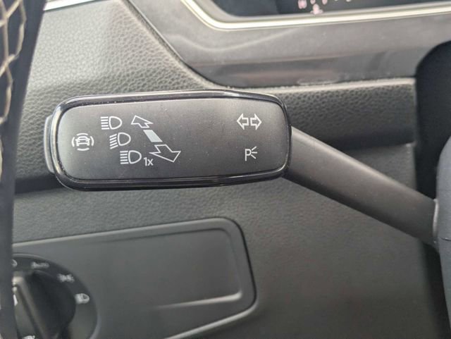 Used 2024 Volkswagen Tiguan S image 26