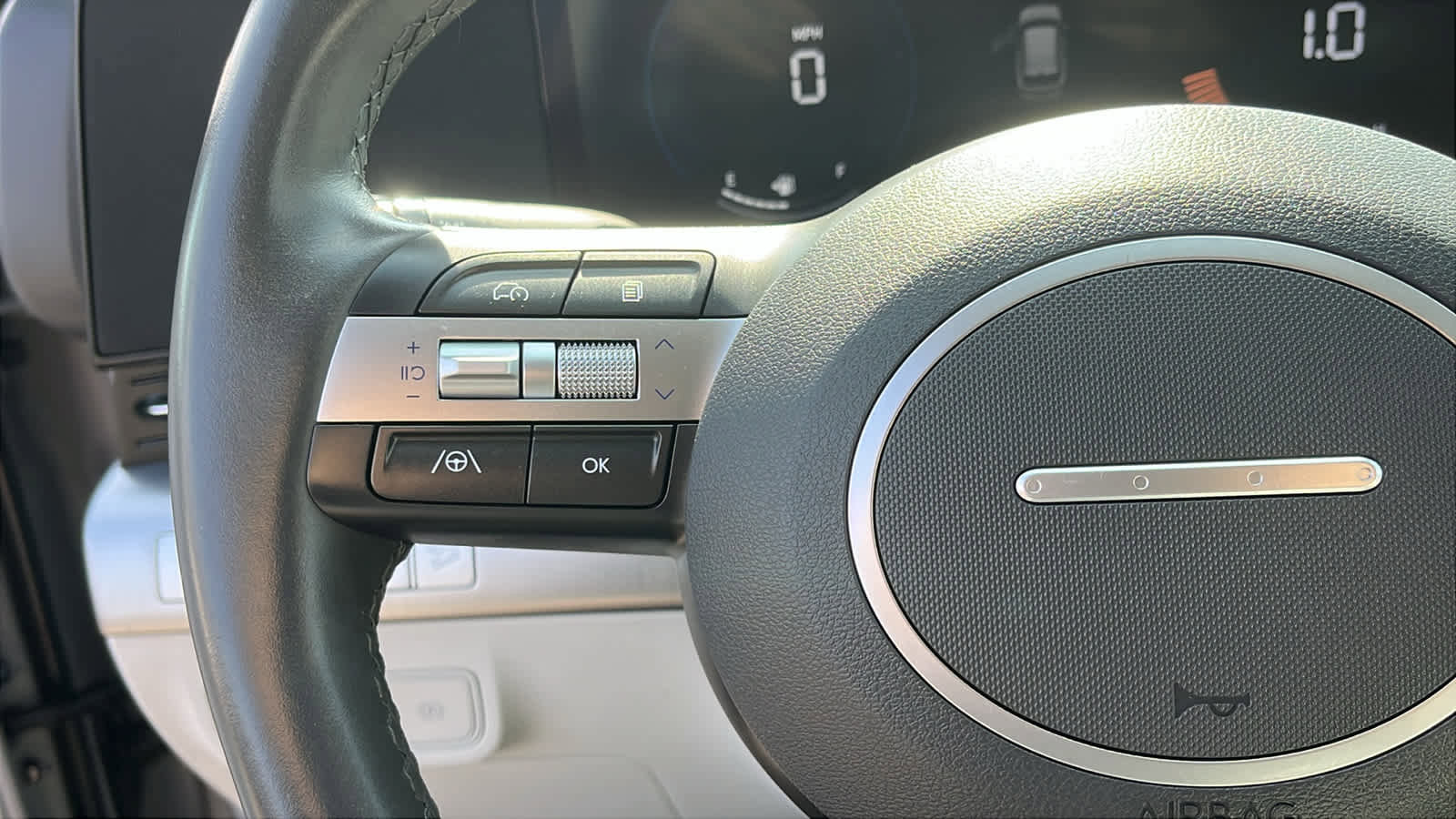 Used 2024 Hyundai Kona SEL image 12