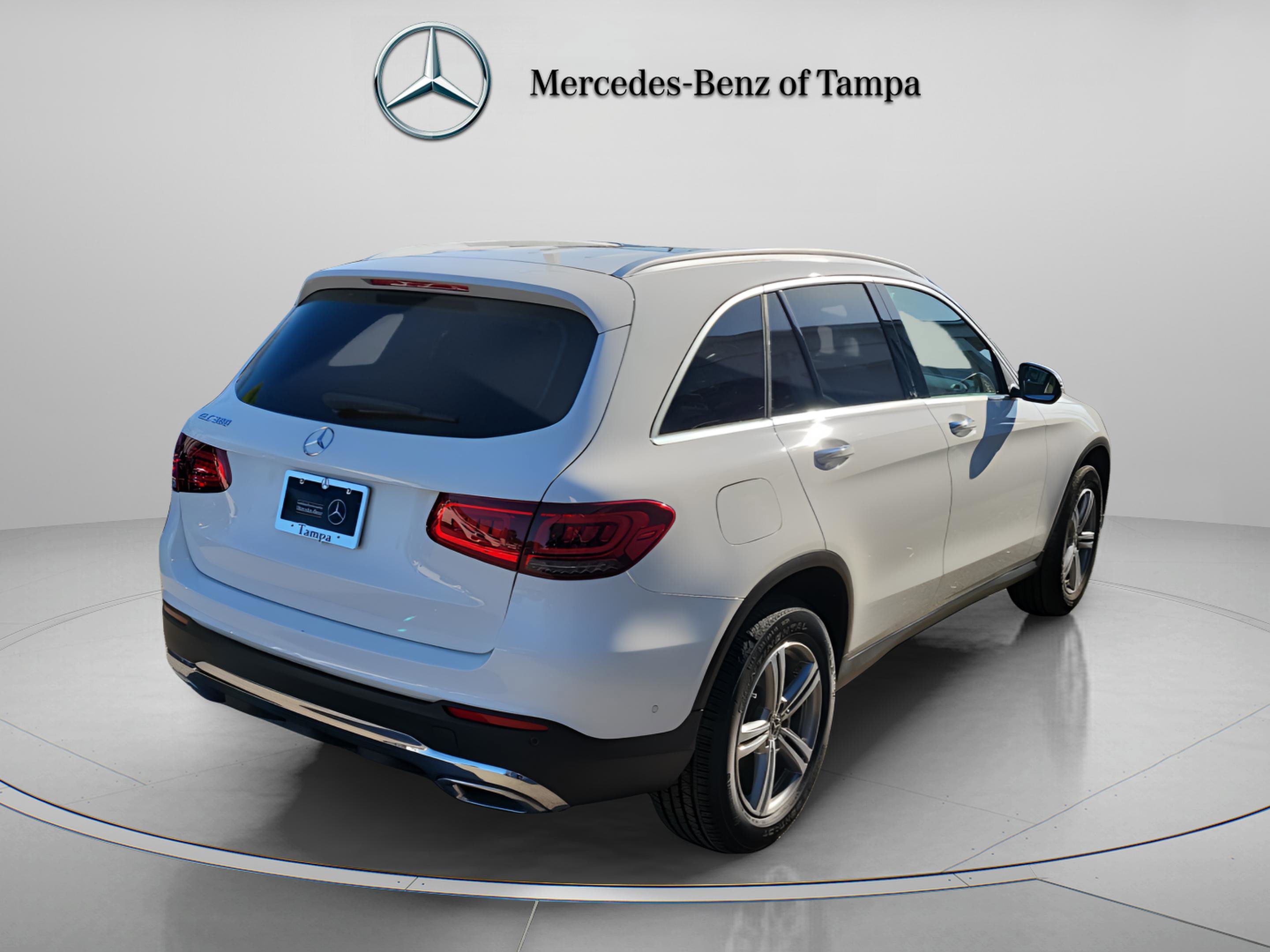 Certified 2022 Mercedes-Benz GLC 300 image 3