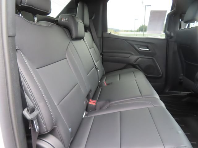 Used 2025 Chevrolet Silverado EV W/T AWD/4WD image 37