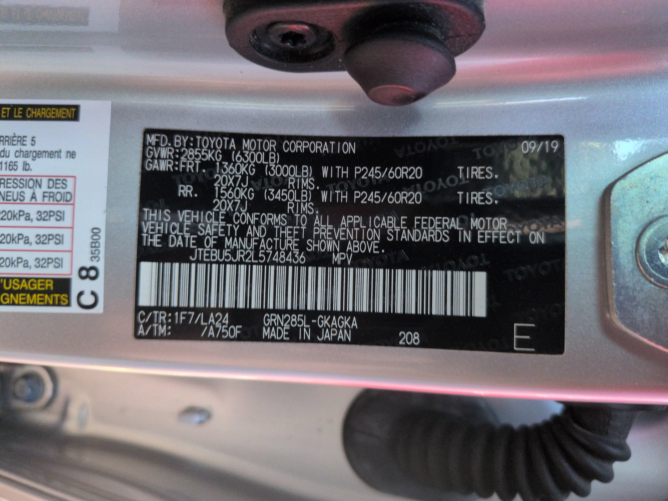 Used 2020 Toyota 4Runner Limited AWD/4WD image 37