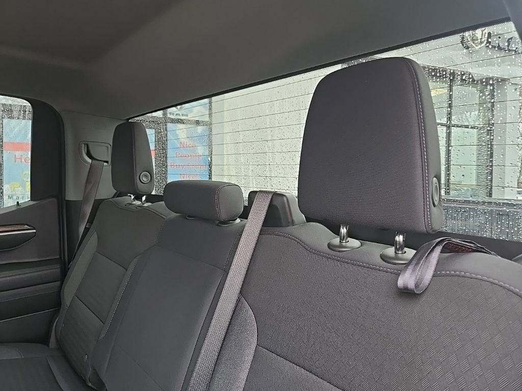 Used 2025 Chevrolet Silverado 1500 LT image 96