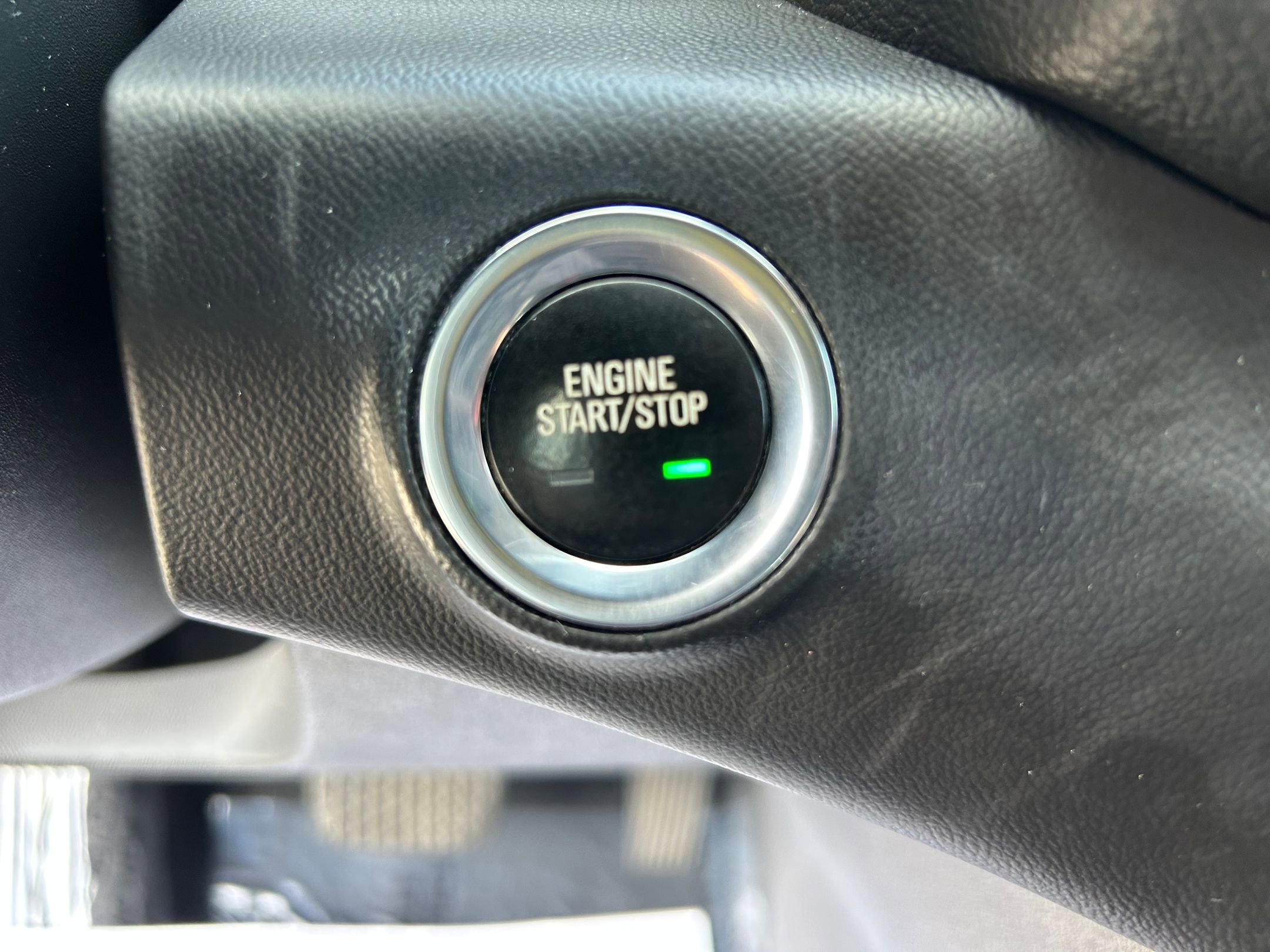 Used 2020 GMC Terrain SLT w/ Preferred Package image 17