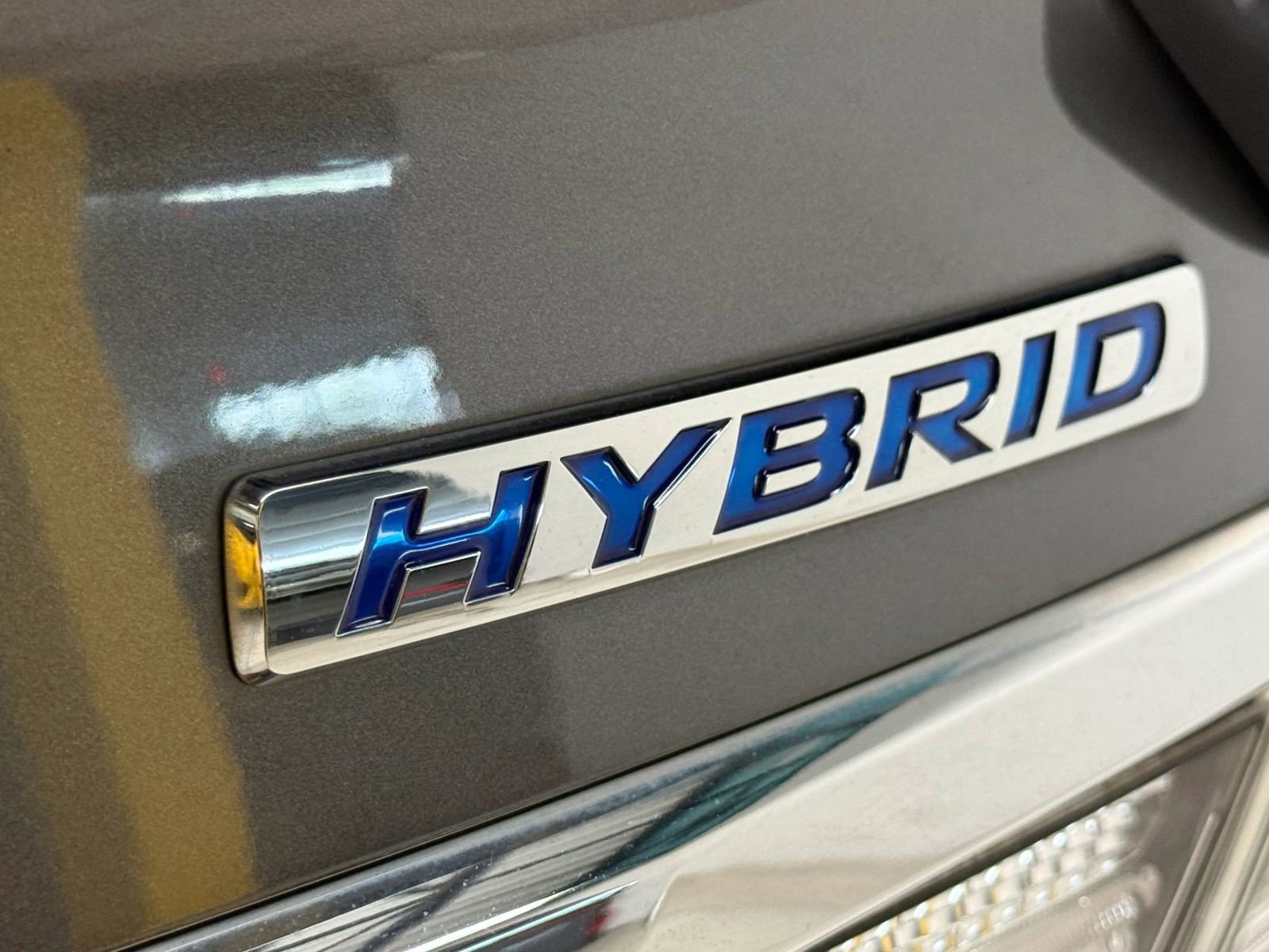Used 2014 Honda Civic Hybrid Sedan image 14