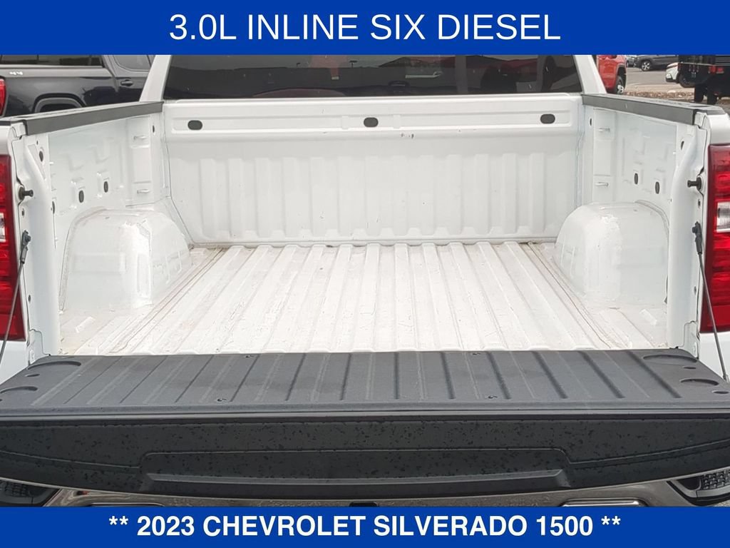 Certified 2023 Chevrolet Silverado 1500 LT w/ Z71 Off-Road Package AWD/4WD image 5