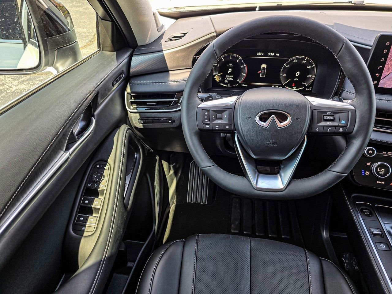 New 2026 INFINITI QX60 Luxe w/ Cargo Package image 33