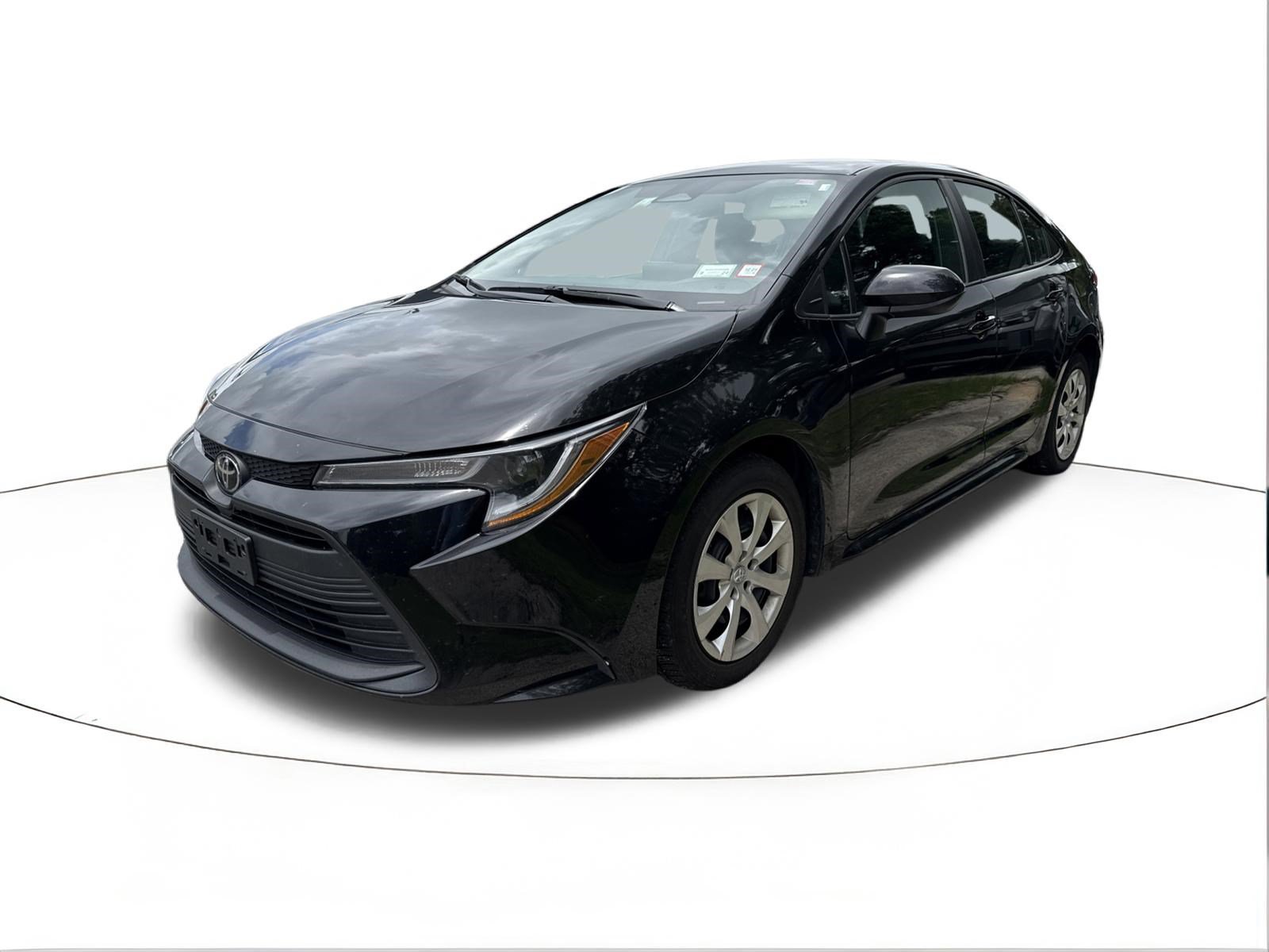 Used 2024 Toyota Corolla LE FWD image 7