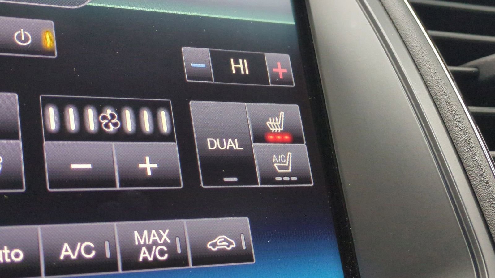 Used 2014 Ford Taurus Limited image 34