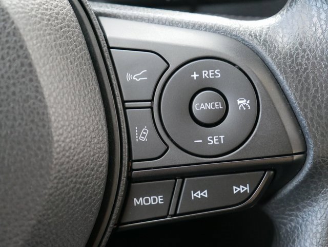 Used 2024 Toyota RAV4 LE image 23