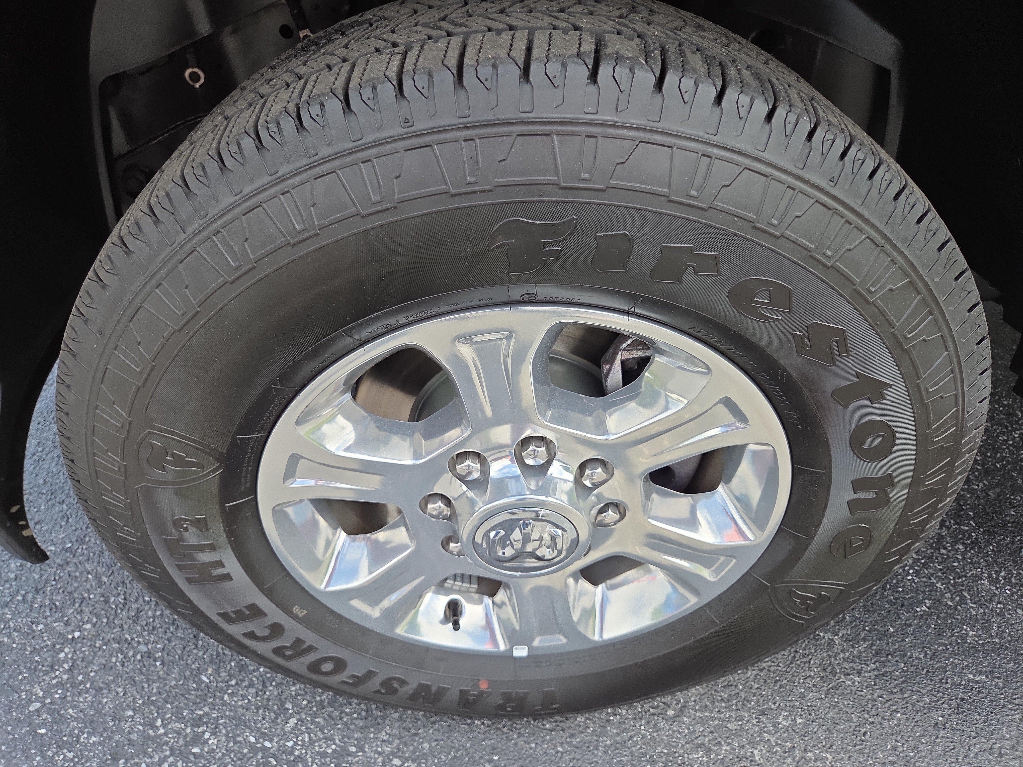 Certified 2025 RAM 2500 Big Horn AWD/4WD image 13