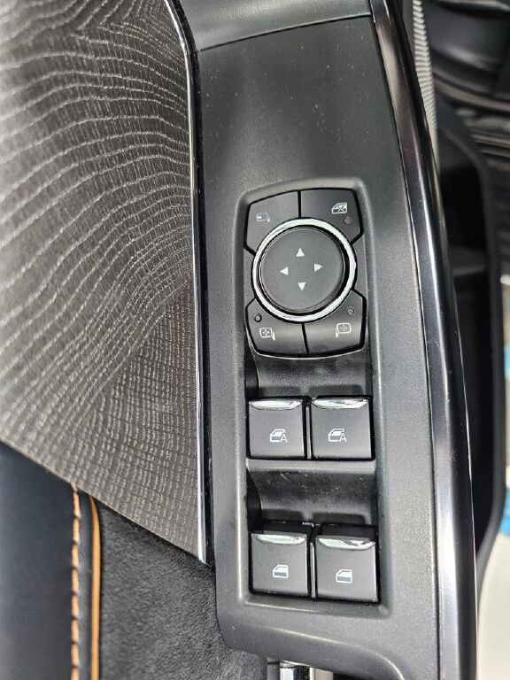 Used 2022 Ford F150 Platinum w/ Equipment Group 701A High image 34