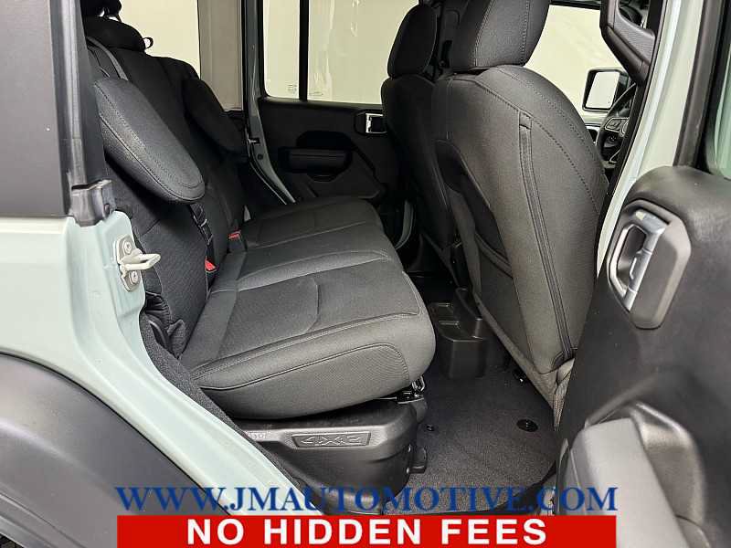 Used 2023 Jeep Wrangler Unlimited w/ 8.4" Radio Group AWD/4WD image 18
