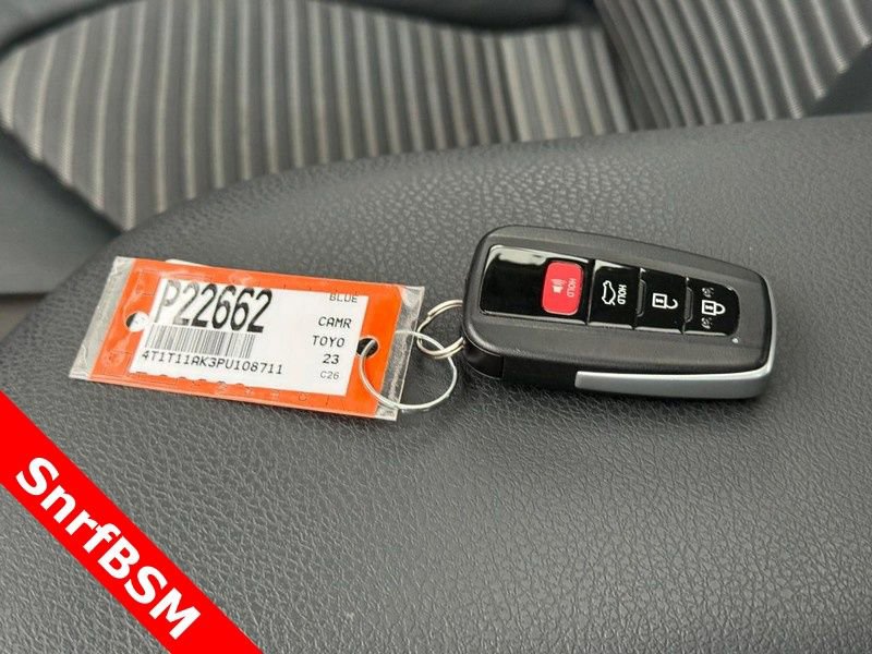 Used 2023 Toyota Camry SE w/ Convenience Package FWD image 29