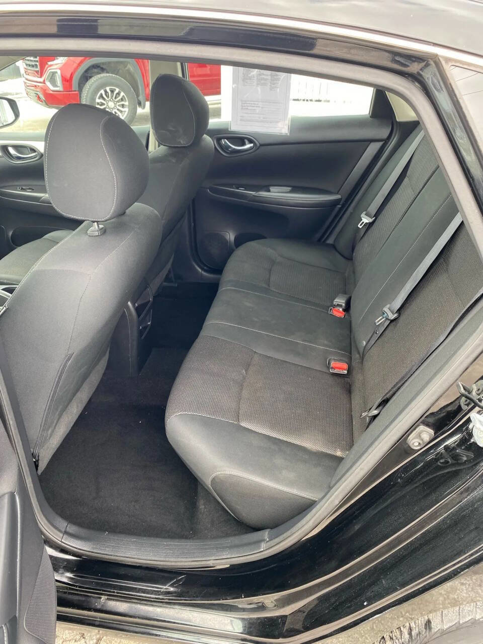 Used 2019 Nissan Sentra S image 19