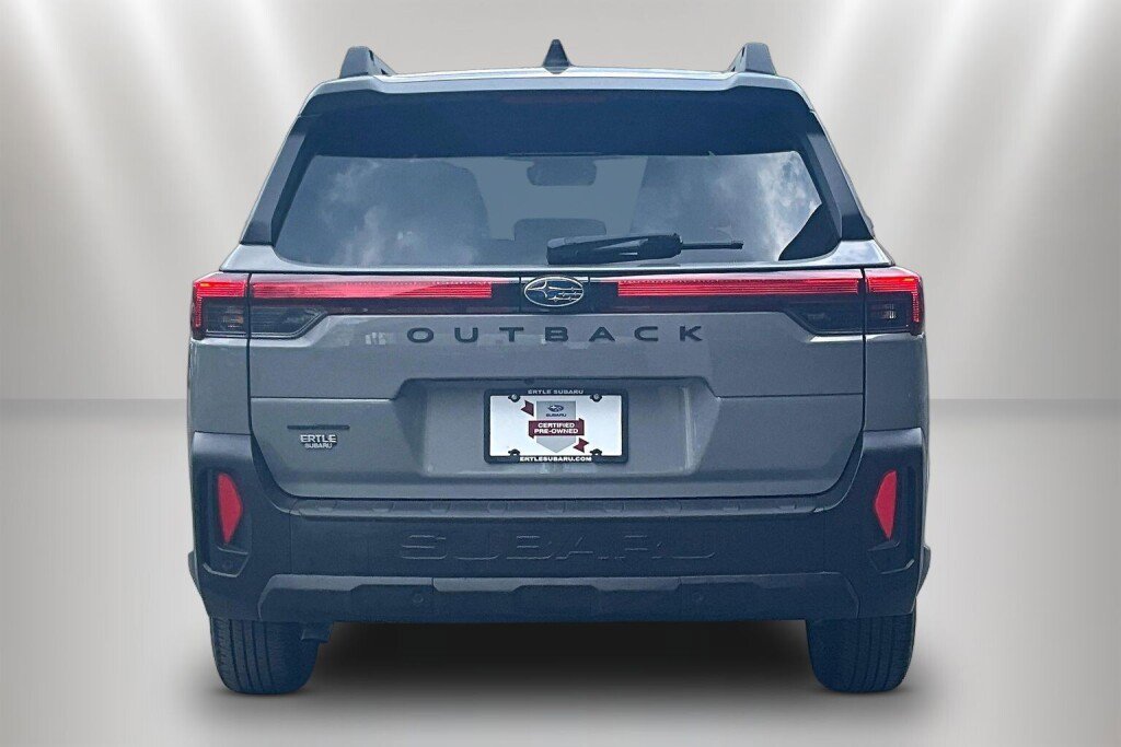 Certified 2026 Subaru Outback Limited AWD/4WD image 6