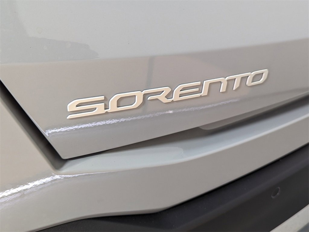 New 2025 Kia Sorento S w/ Panoramic Sunroof Package image 8