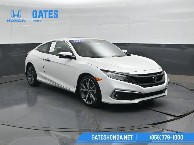 Used 2019 Honda Civic Touring image 4