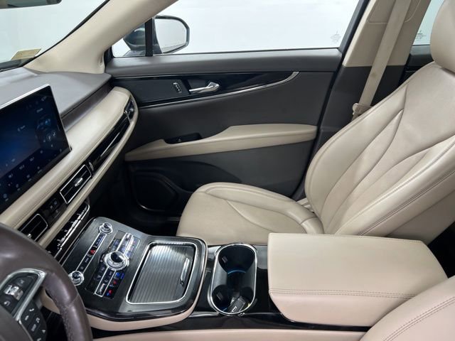 Certified 2023 Lincoln Nautilus Reserve AWD/4WD image 21