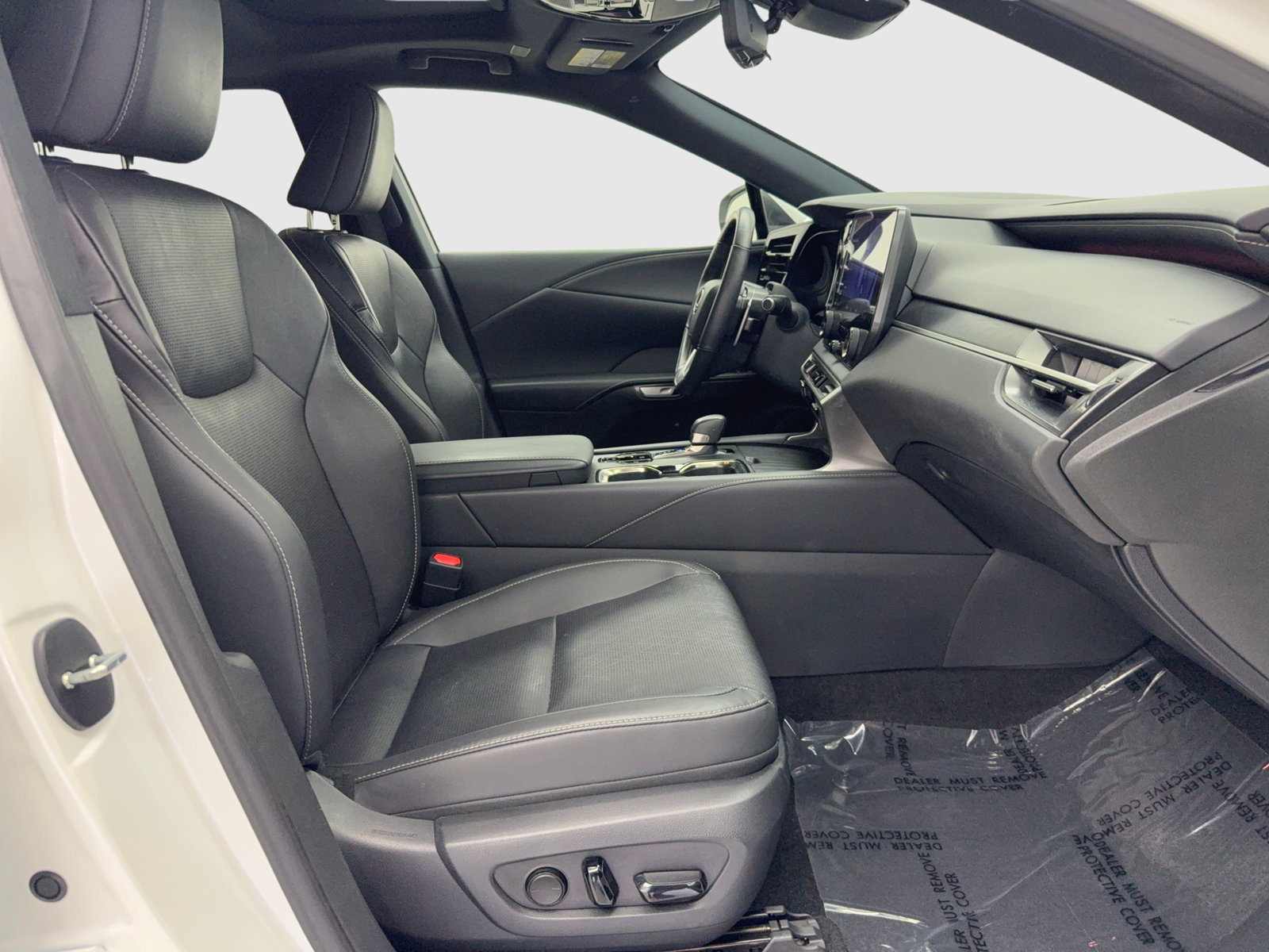 Used 2023 Lexus RX 350 Premium Plus w/ Cold Area Package FWD image 39