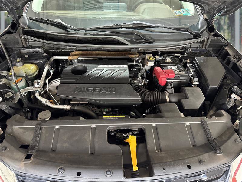 Used 2022 Nissan Rogue S AWD/4WD image 19
