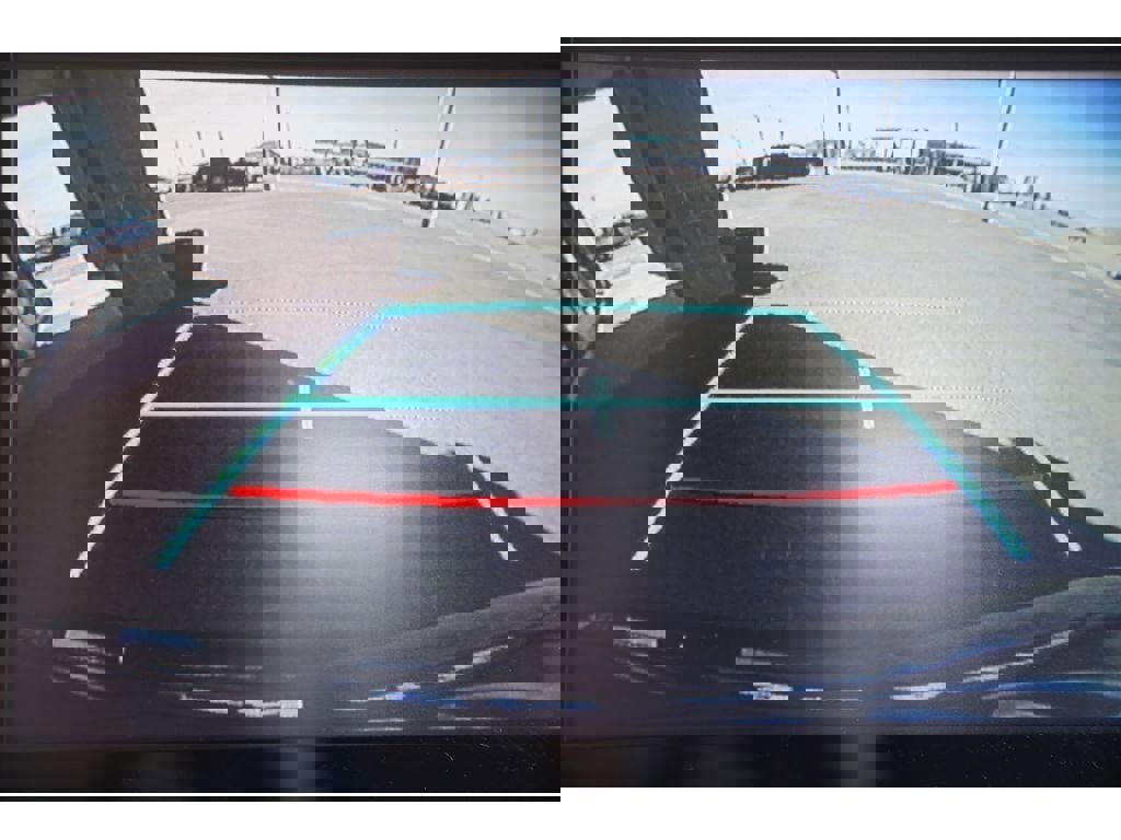 Used 2020 Toyota Corolla LE image 22