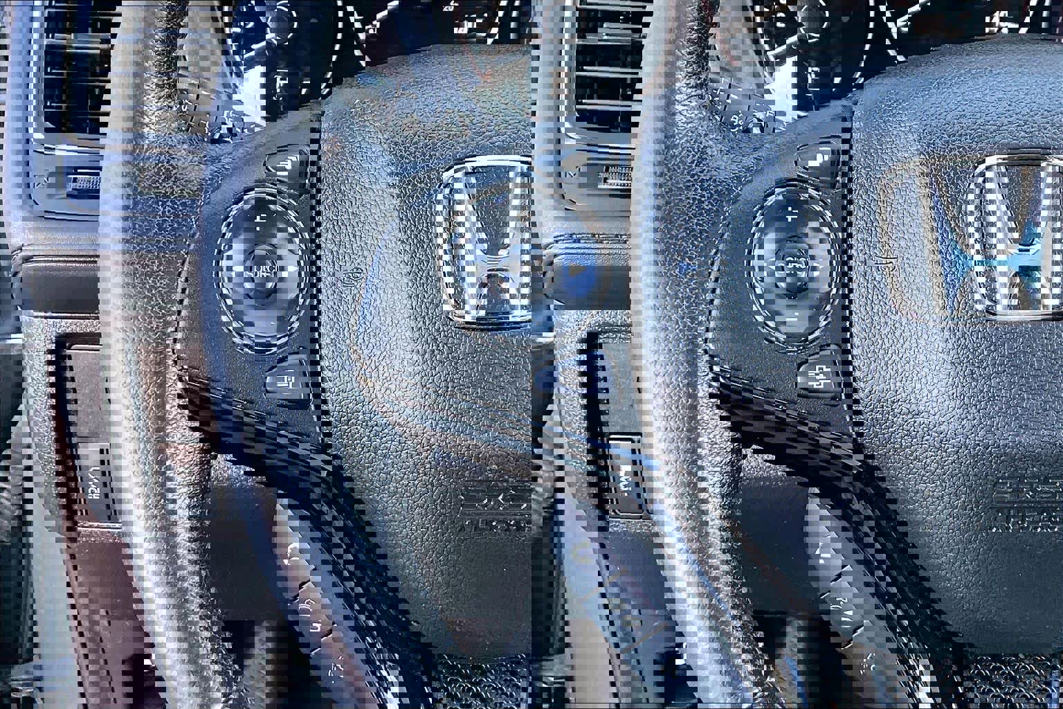 Used 2016 Honda HR-V EX-L image 24