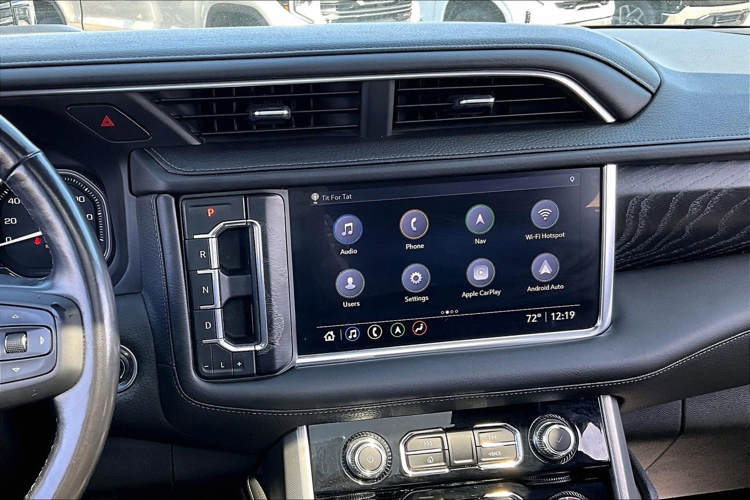 Used 2021 GMC Yukon Denali w/ Denali Premium Package image 6