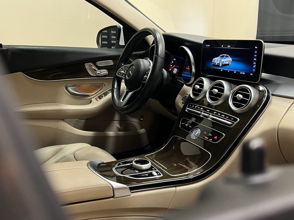 Used 2019 Mercedes-Benz C 300 Sedan image 15
