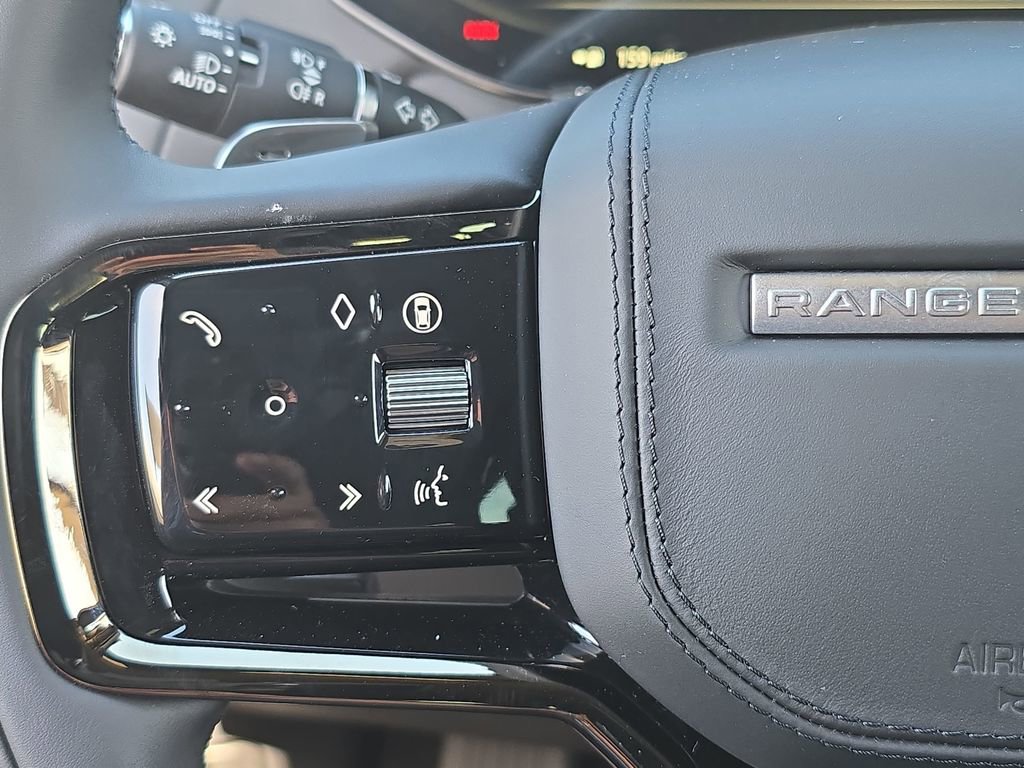 New 2026 Land Rover Range Rover Sport Dynamic SE AWD/4WD image 18