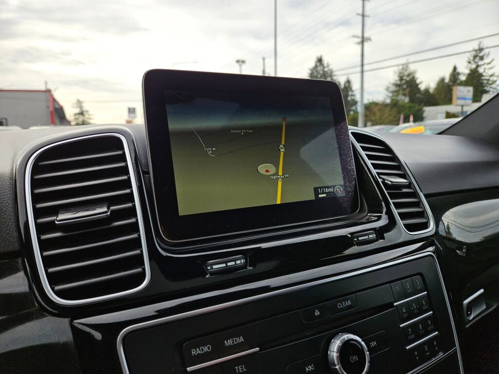 Used 2018 Mercedes-Benz GLE 350 4MATIC image 22