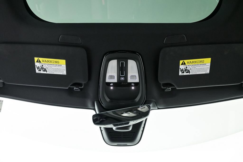 Certified 2024 Volvo XC90 T8 Core image 20