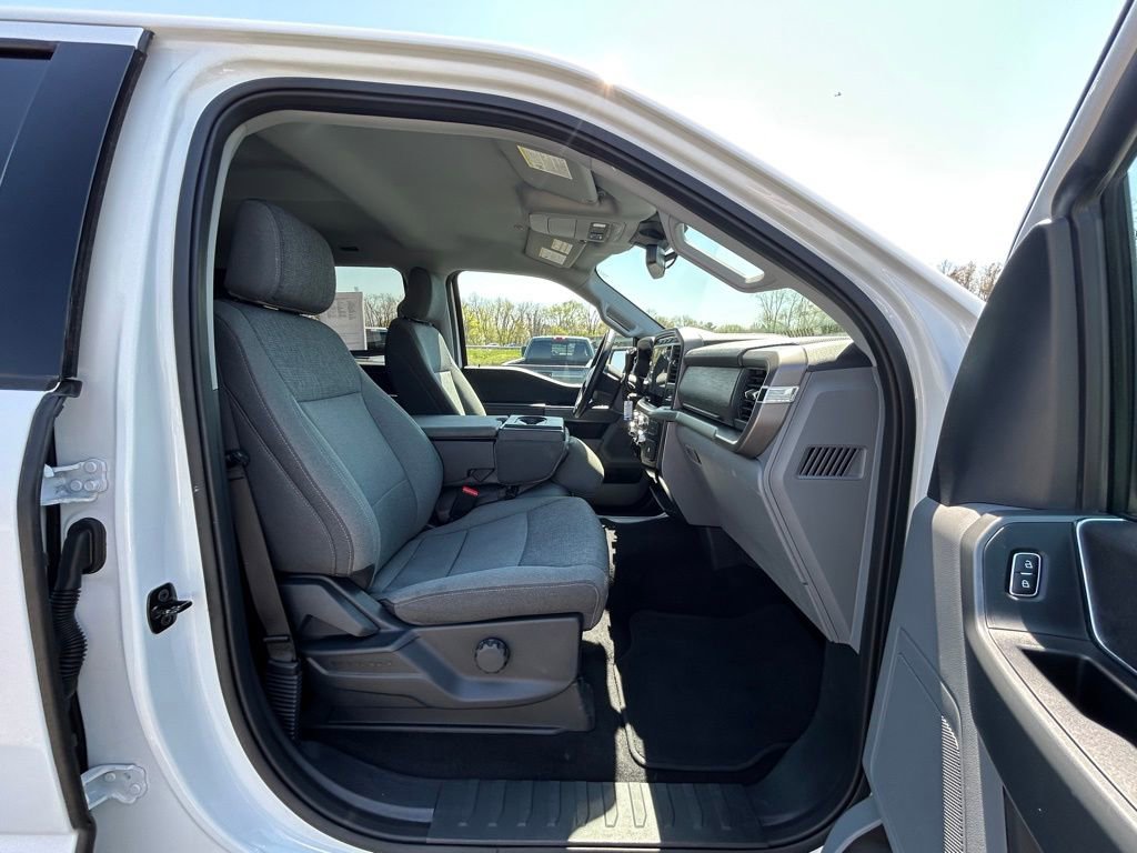 Used 2024 Ford F150 XLT w/ Tow/Haul Package AWD/4WD image 19