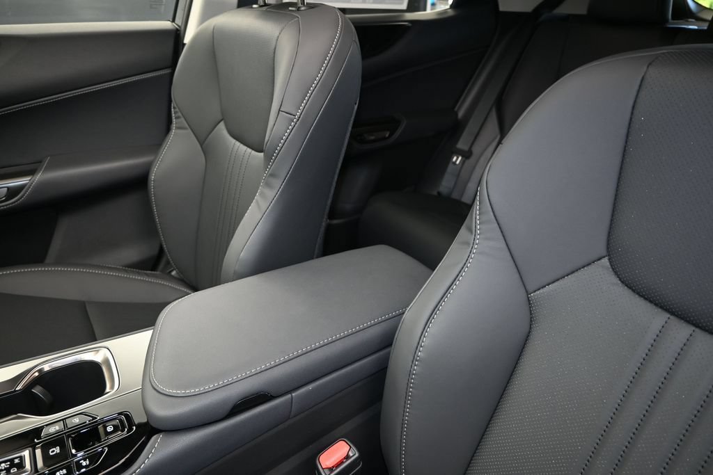 New 2026 Lexus NX 350 AWD image 14