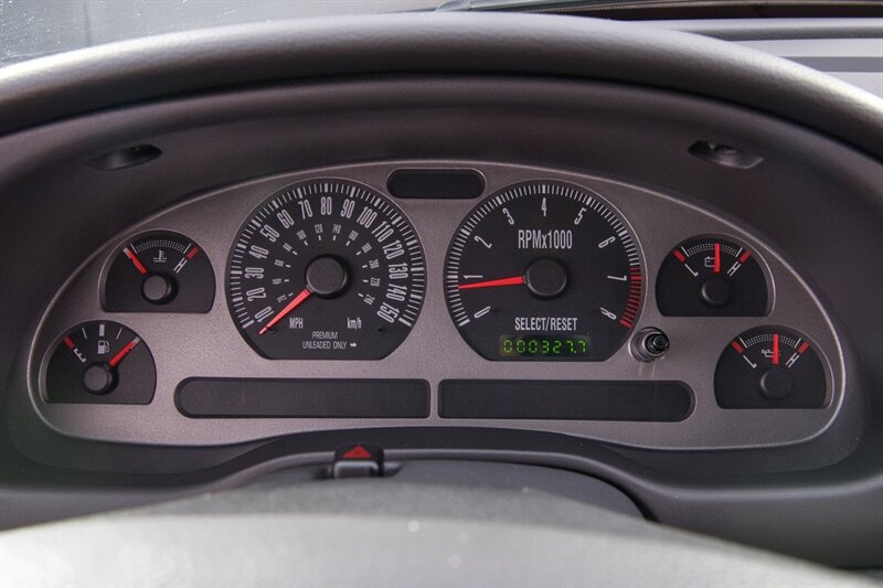 Used 2003 Ford Mustang Mach 1 RWD image 26