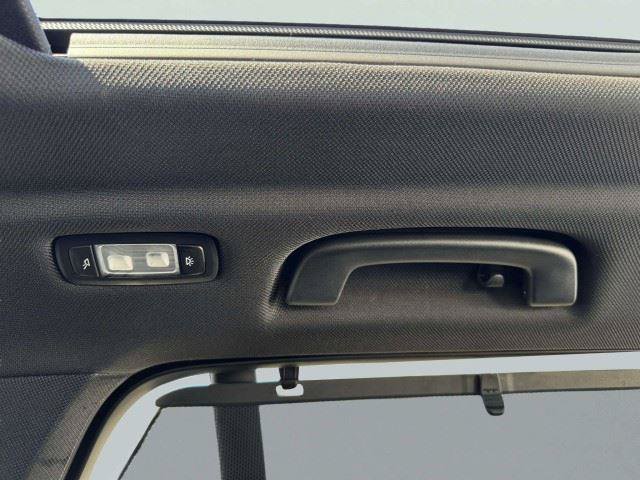 Used 2020 BMW X5 xDrive50i w/ Premium Package AWD/4WD image 45