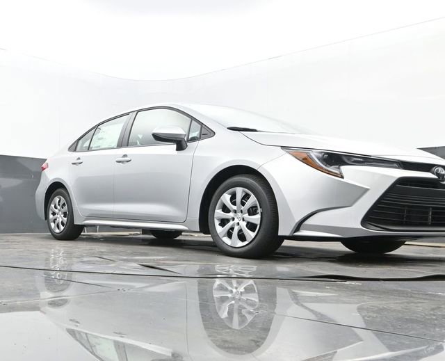 New 2026 Toyota Corolla LE FWD image 22