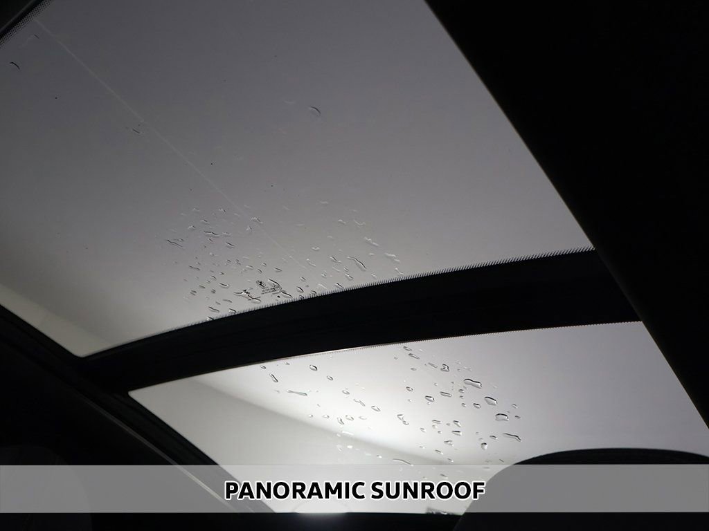 Used 2024 BMW X4 M40i w/ Premium Enhanced Package image 4