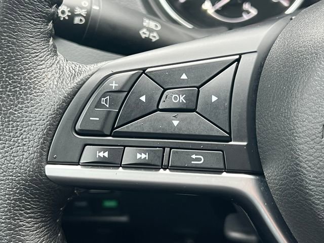 Used 2020 Nissan Rogue S image 20