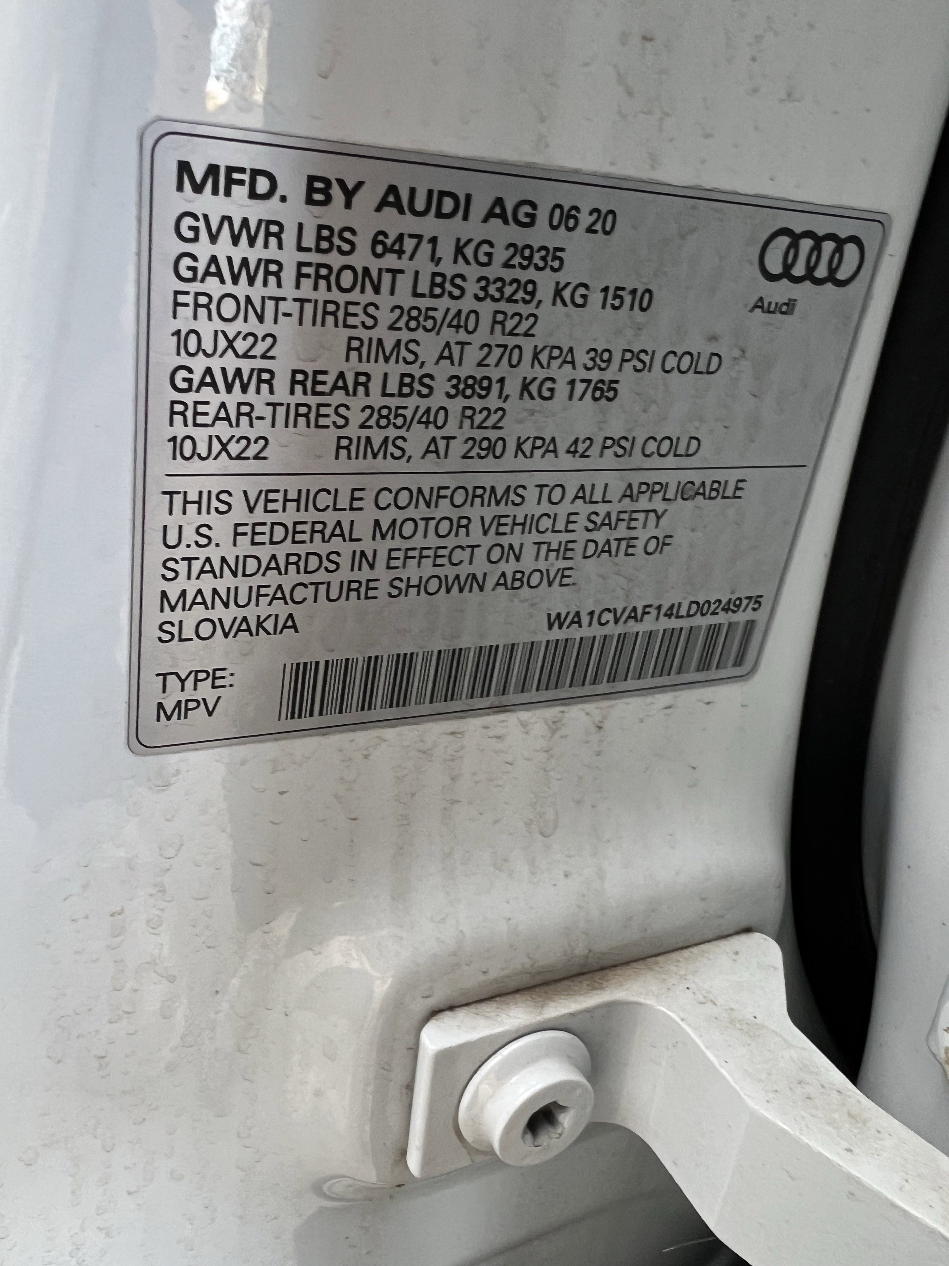 Used 2020 Audi Q8 Prestige w/ Prestige Package image 37