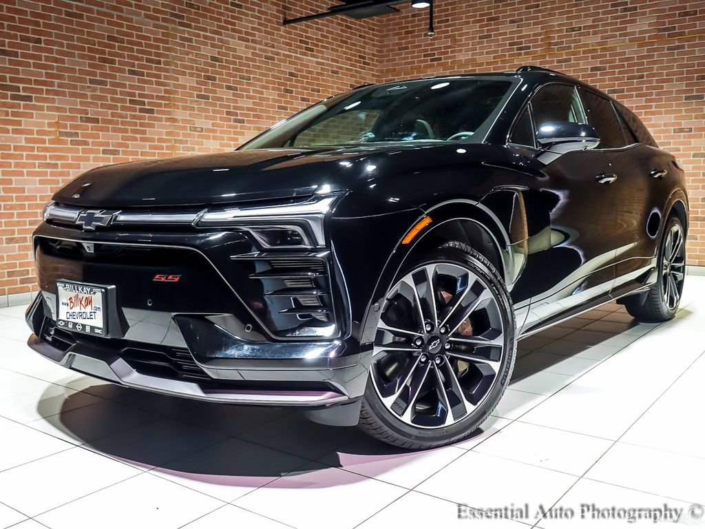 Used 2025 Chevrolet Blazer EV SS image 2