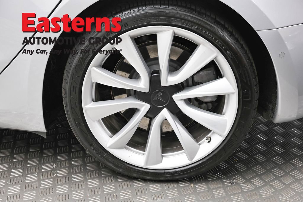 Used 2018 Tesla Model 3 Long Range image 8