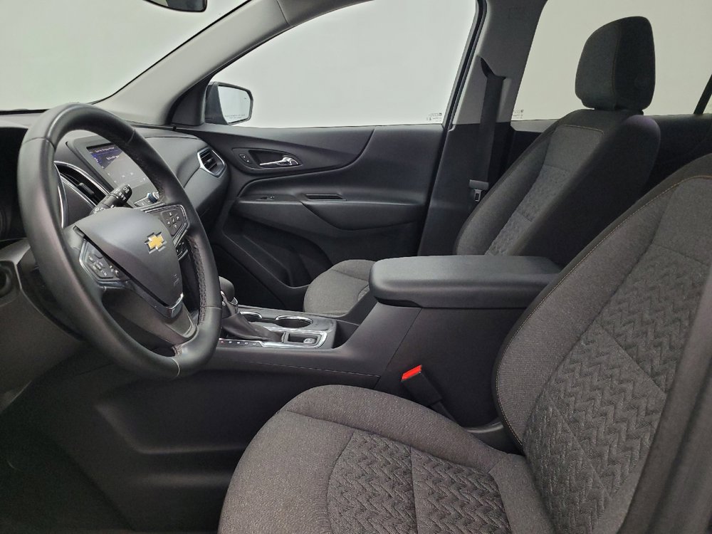 Used 2024 Chevrolet Equinox LT image 17
