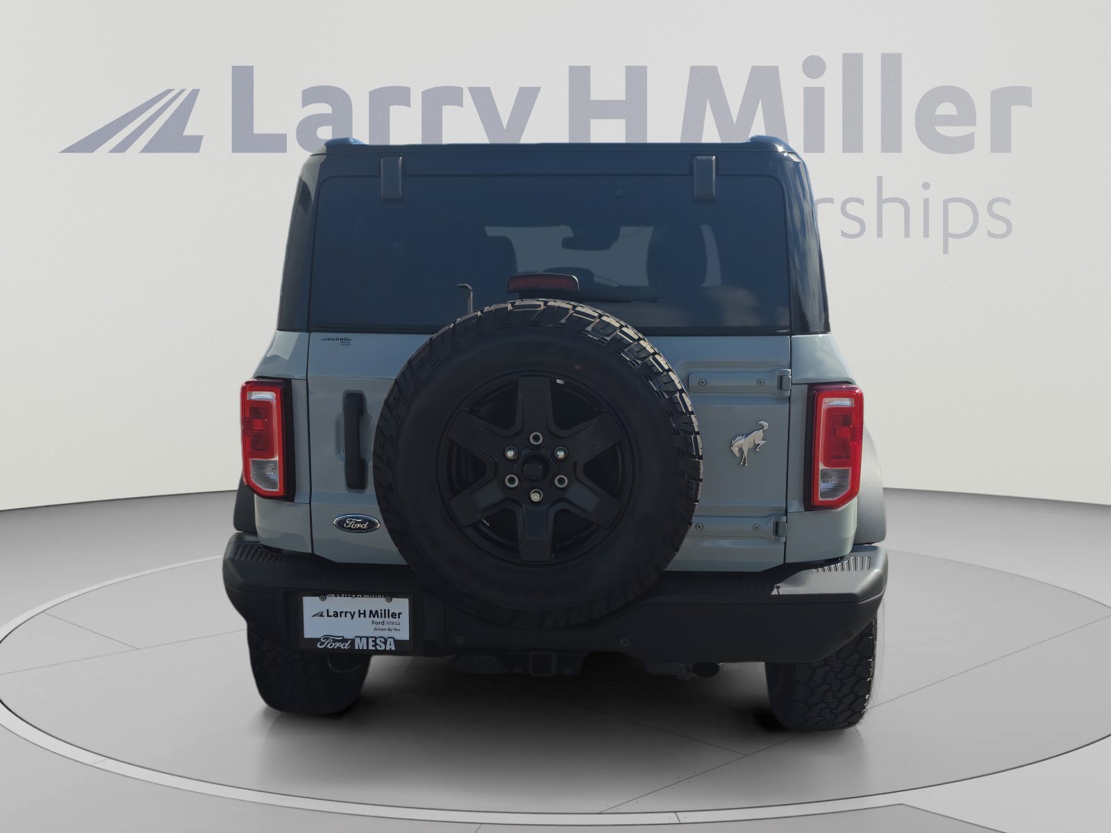 Used 2024 Ford Bronco Black Diamond AWD/4WD image 4