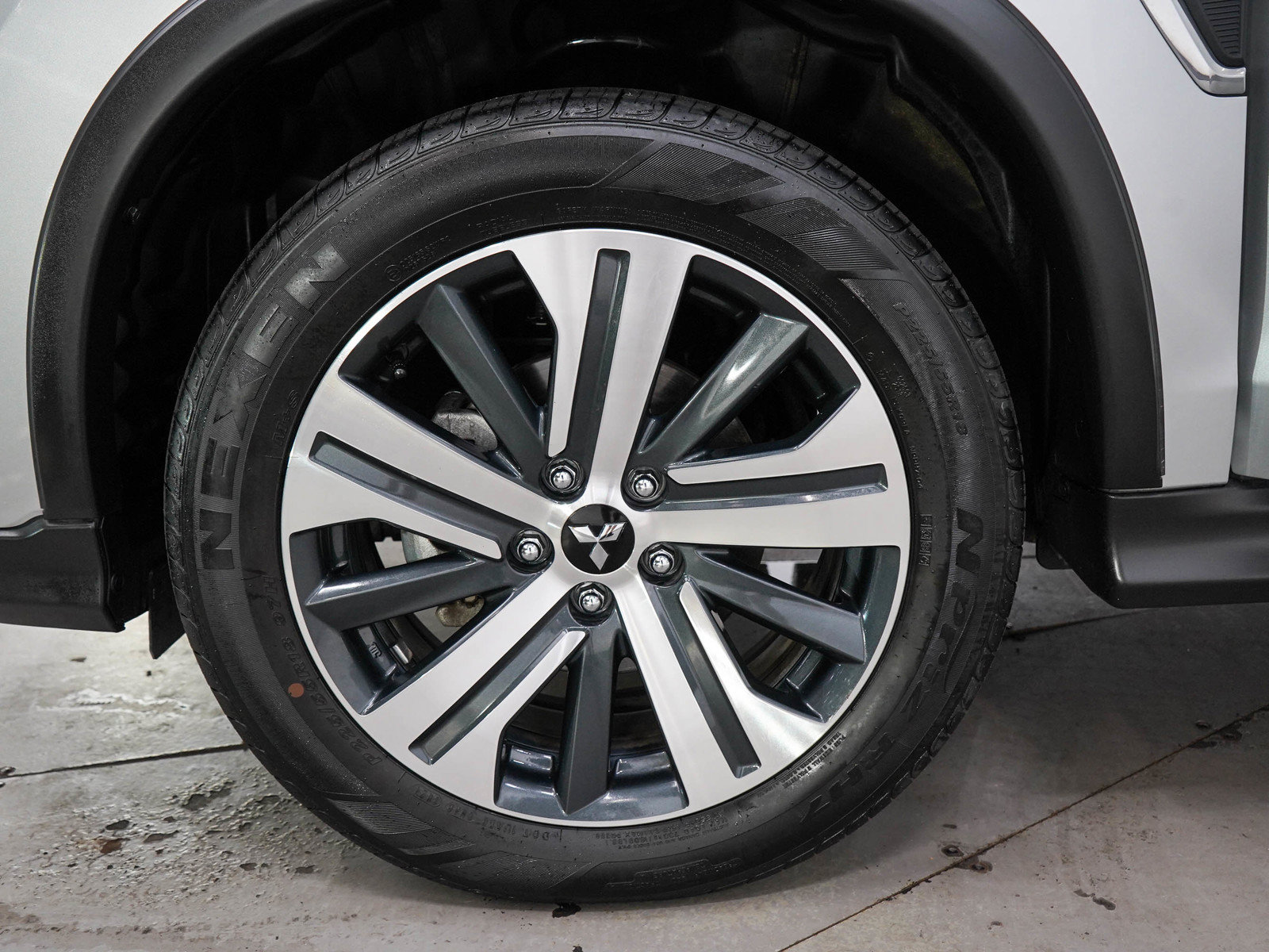 Used 2024 Mitsubishi Outlander Sport LE AWD/4WD image 29